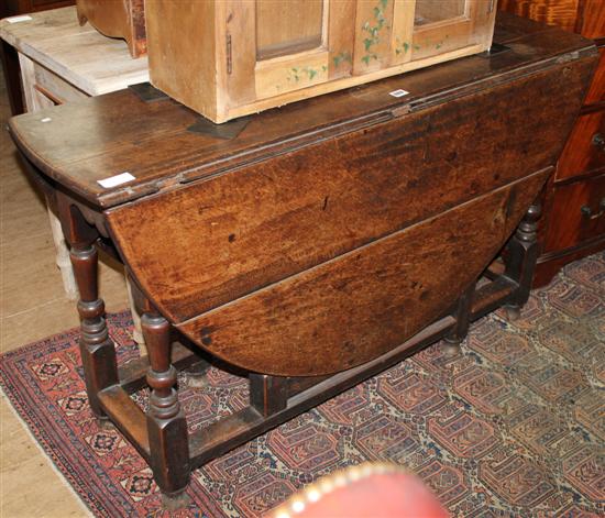 Oak oval gateleg table